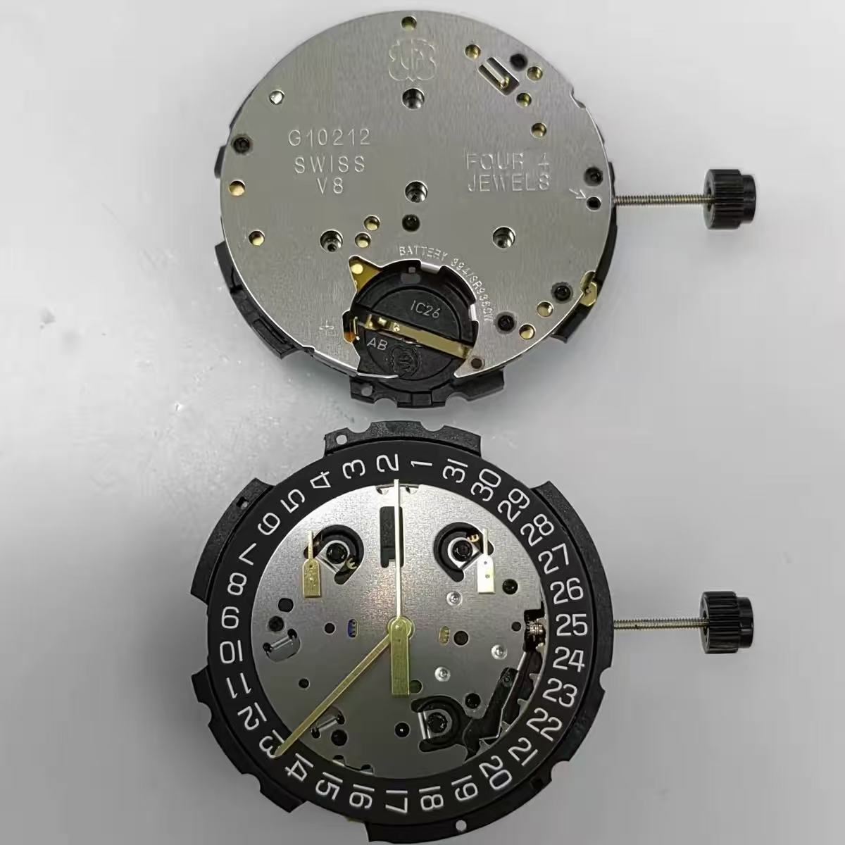 Swiss ETA G10.212 V8 Quartz Mo - Watch V8 评论和价格